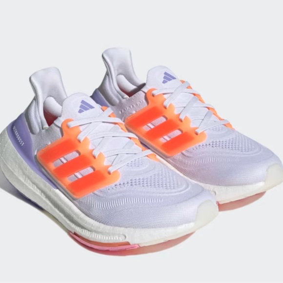 ULTRABOOST RUNNING SHOES - Picture 2 of 3